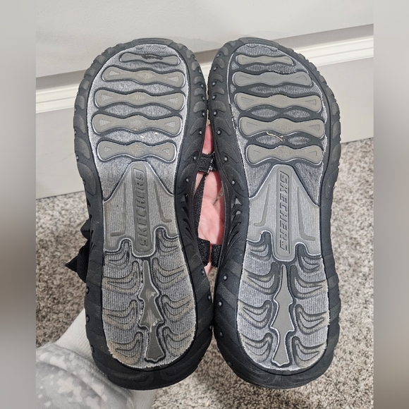 Womens Skechers - Picture 4 of 5